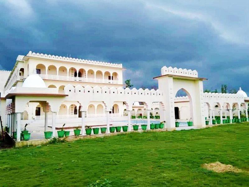 Regenta Resort Bharatpur, Fatehpur Sikri Road Luaran gambar